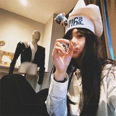 唱歌的女人